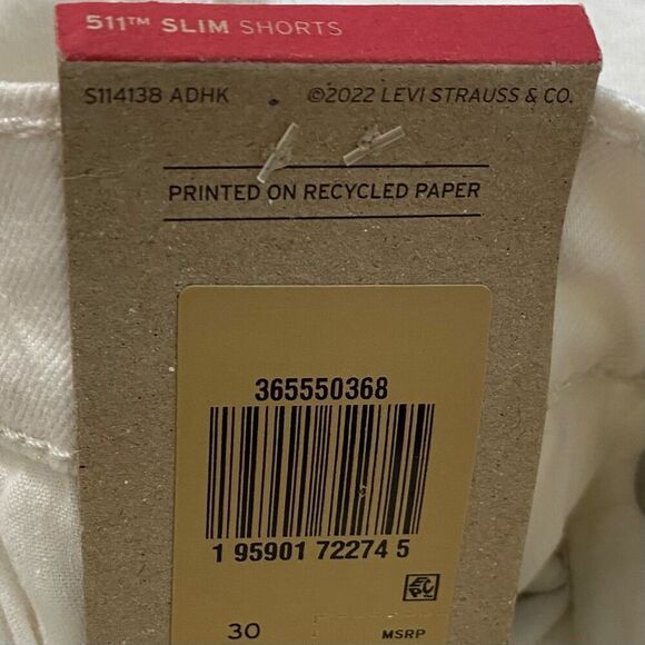 Levi’s White Denim 511 High Rise Distressed Cuff Hem Slim Shorts NWT Size 30 - Picture 5 of 6